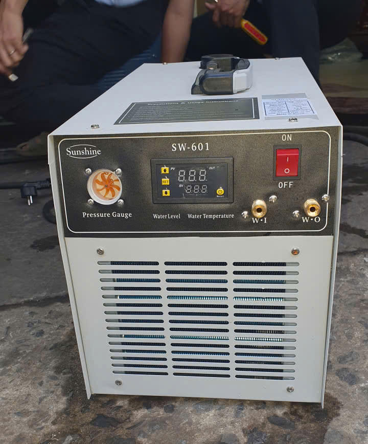 dia chi ban may giai nhiet nuoc mo han tig