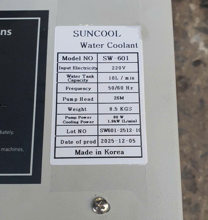 m&aacute;y giải nhiệt nước l&agrave;m m&aacute;t mỏ h&agrave;n tig SW601