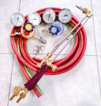 Bo tay cat mo cat gio da oxy gas